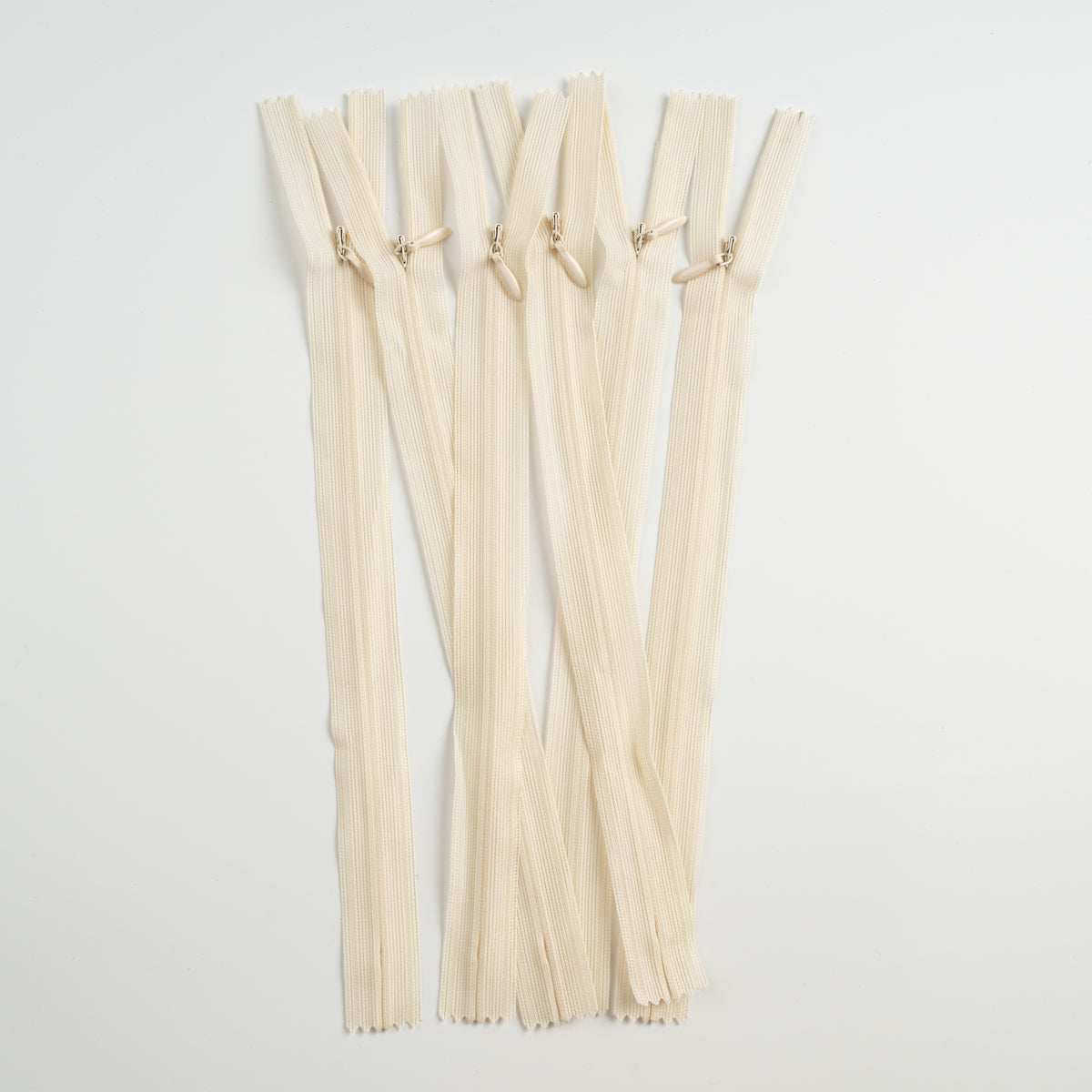 Invisible Nylon Zip 25cm